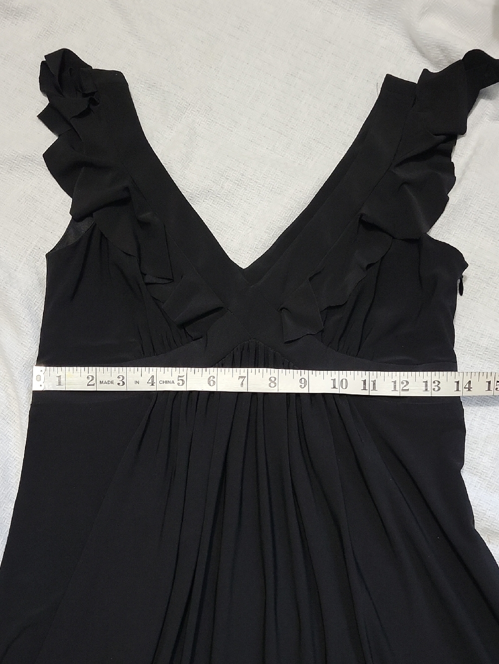 Evan Picone Black Ruffle V-neck Cocktail Dress 4P - Picture 9 of 10